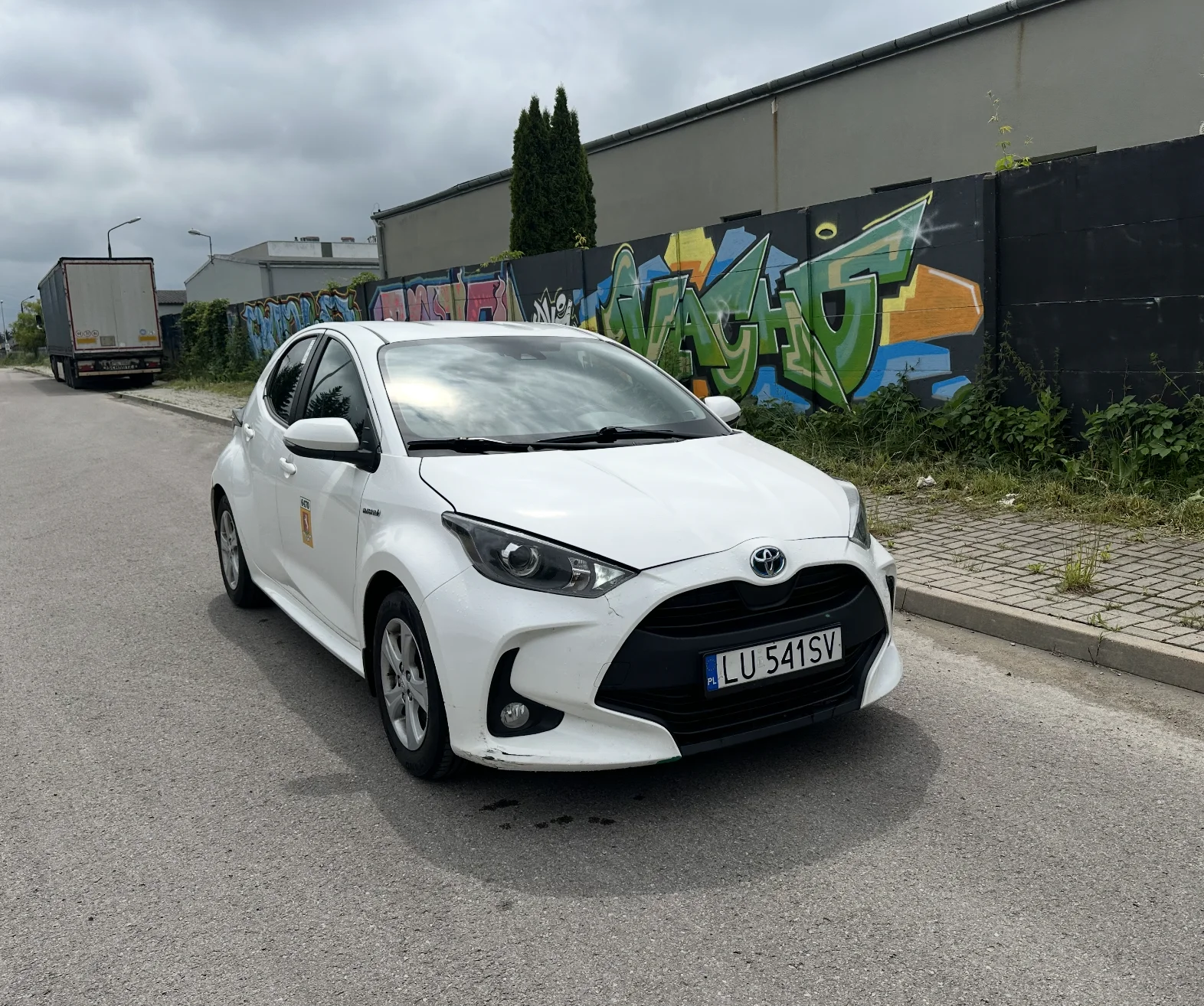 Toyota Yaris 1.5 Hybrid + LPG
